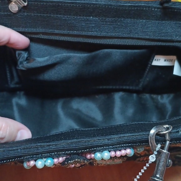 Vintage style beaded handbag - Picture 9 of 9